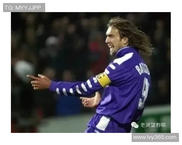 弗拉霍维奇的崛起与未来展望：从新星到足坛巨星的蜕变之路